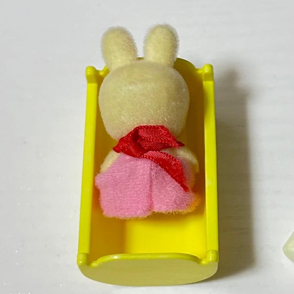 Samantha Baby Rabbit Friends of Class 3/2 Takara Sylvanian Families | eBay