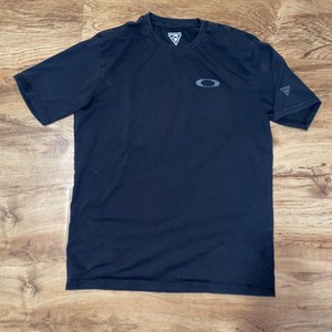 Oakley Skull Shirt | eBay