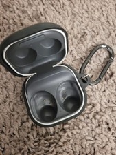 Samsung Galaxy Buds FE charging case with hook and protective case