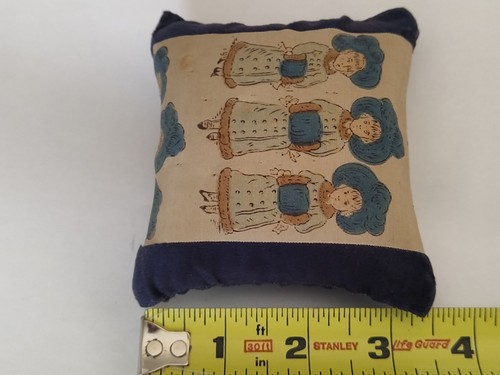 Antique Blue Velvet Sewing Pin Cushion Victorian Ladies/ Hand warmers Material - Picture 14 of 14