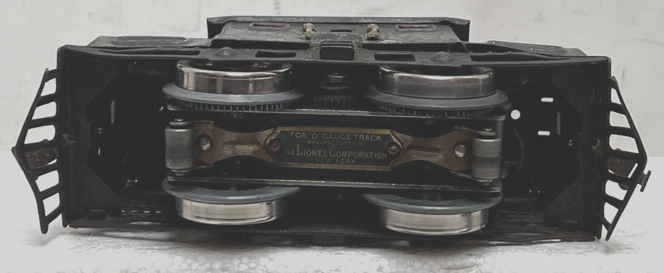 LIONEL O-GAUGE PREWAR 152 ELECTRIC LOCOMOTIVE W/(2)901 & 802 CARS - TESTED -RUNS - Image 4 of 4