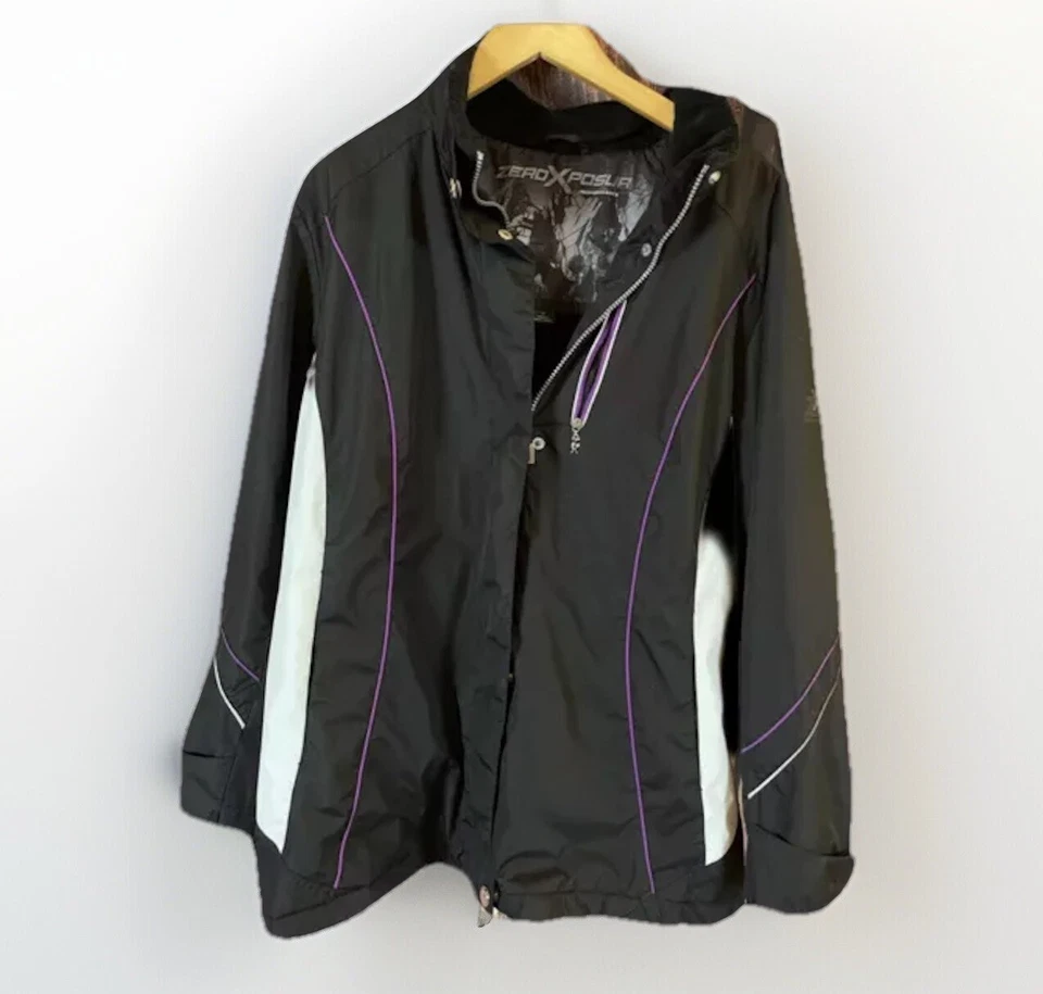 CHAQUETA DE ESQUÍ NEGRA INVIERNO REPELENTE AL AGUA ZEROXPOSUR - ABRIGO CON CAPUCHA TALLA 1X Foto 2 de 4