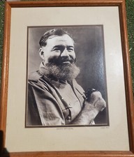 1OAK W COA Framed Photo Ernest Hemingway Circa 1952 LH