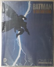 Mezco One 12 Batman The Dark Knight Returns - black & gray variant - RARE