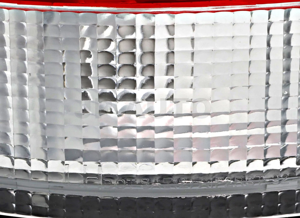 Пара задних фонарей для Ford E150 E250 E350 Excursion 1995-2003 годов выпуска - Изображение 4 из 4