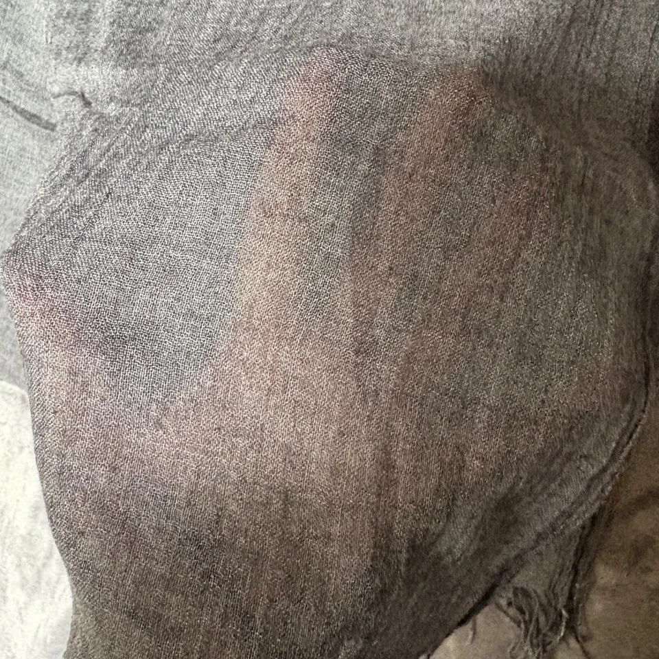 Vince Seda Cachemira Viscosa Ligera Bufanda Gris Hecho en ITALIA 24 in x 64 in Foto 3 de 4