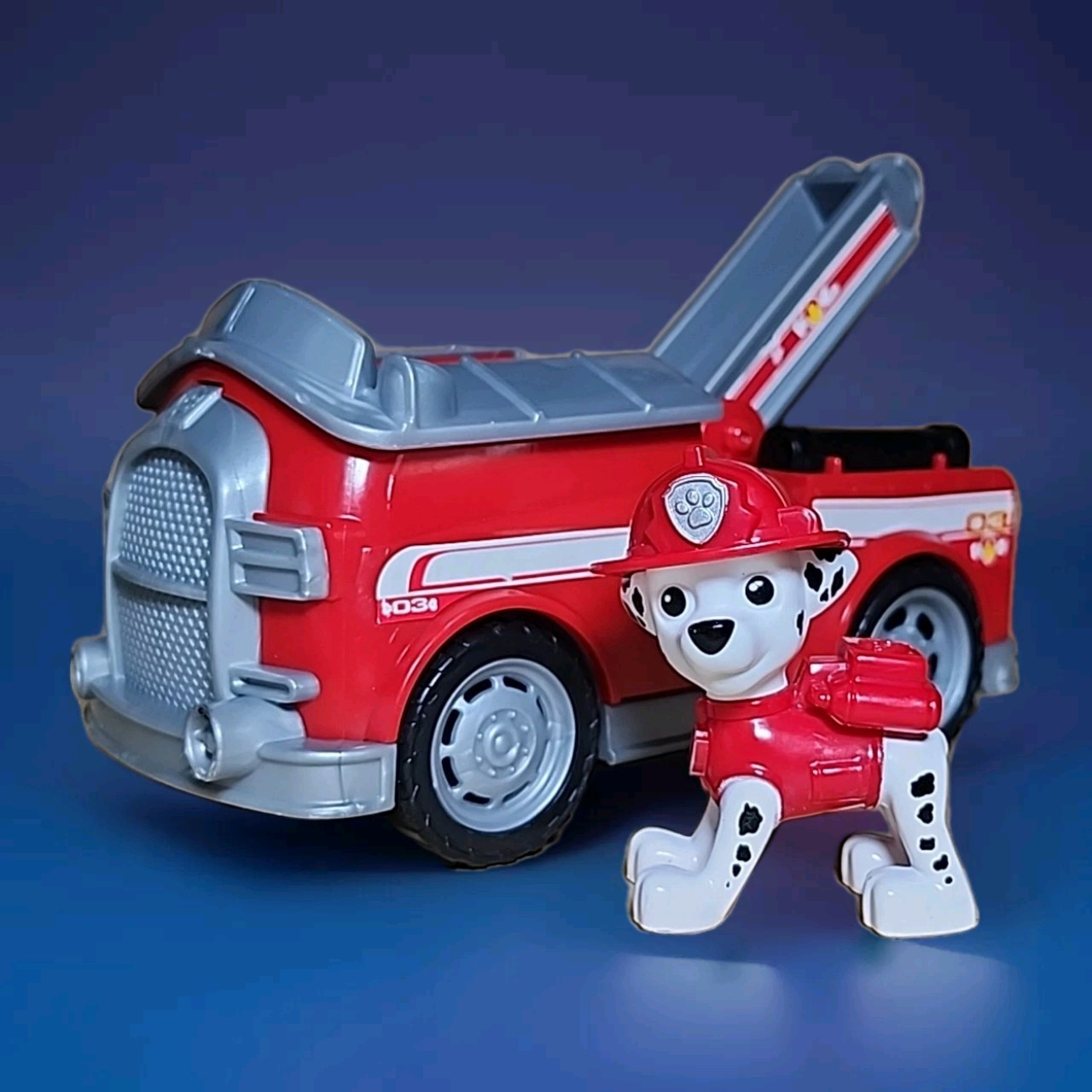 Paw Patrol Spin Master Marshall Action Figure & Firetruck Vehicle Play Set