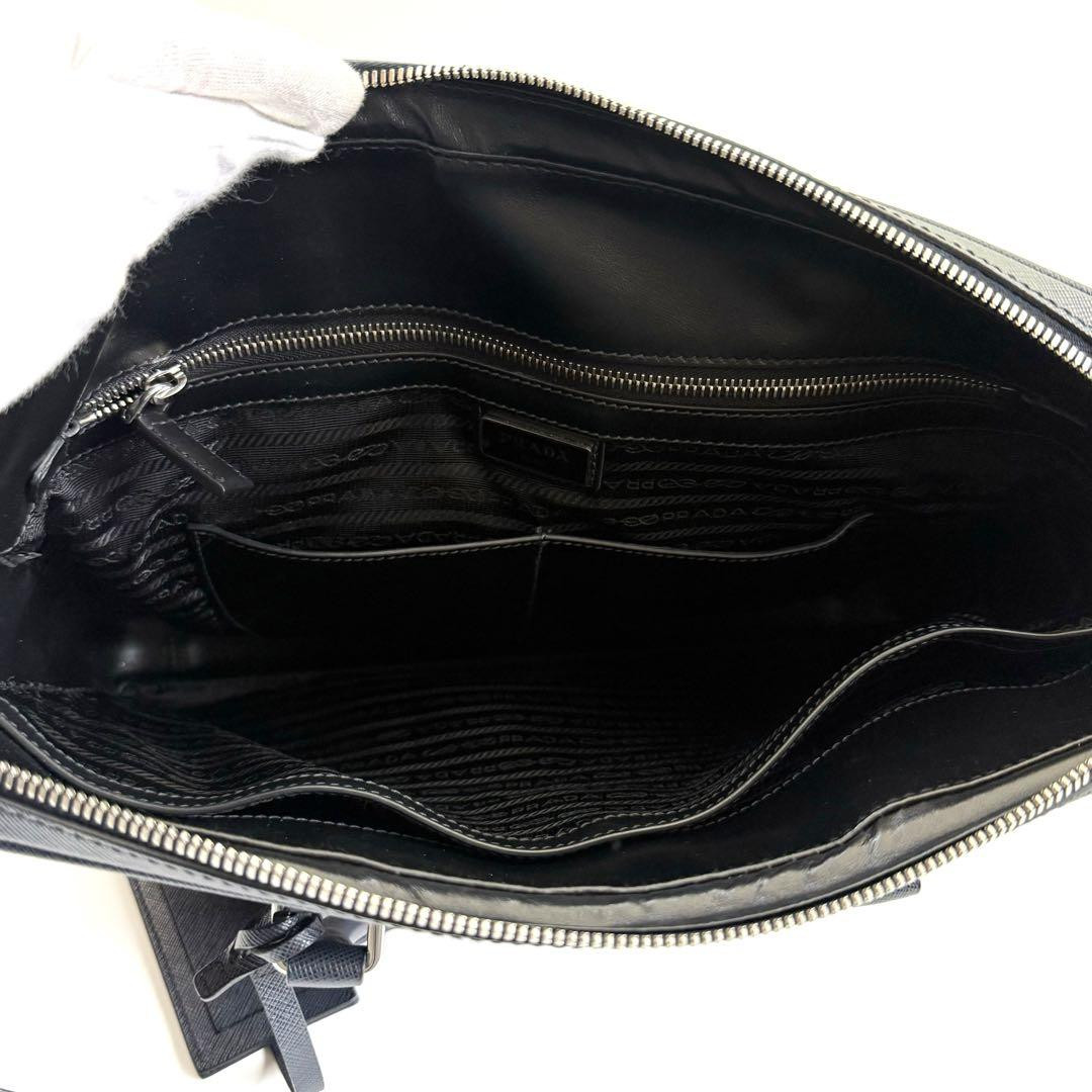 Prada Safiano 2Way Business Bag 2Ve368 Black Leather Prada Safiano 2Way Business Bag 2Ve368 Black Leather