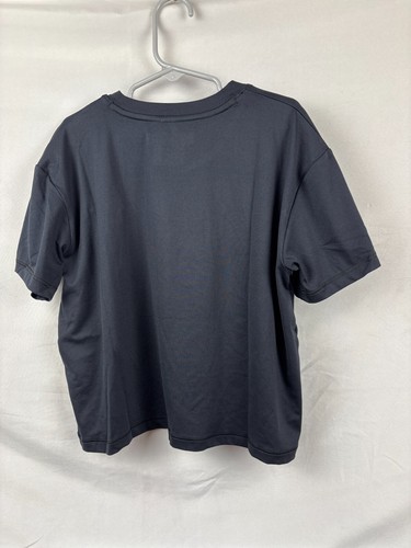 Under Armour Girls Black Motion T Shirt Short Sleeve Loose Fit Size YM NWT - Picture 3 of 8