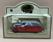 Lledo Days Gone Chevron Standard Oil Streamline Tank Truck Red Die Cast Metal