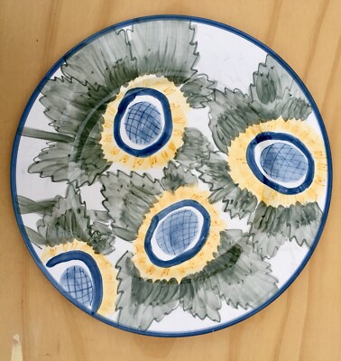 Eddie Bauer Home Dinner Plate w/ Flower Pattern Deisgn (Art Dinnerwear Style)