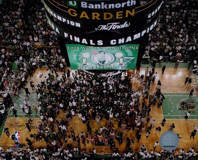 THE COMPLETE HISTORY BOSTON CELTICS　初回盤 Amazon.com: NBA Champions 2008: Boston Celtics : Kevin