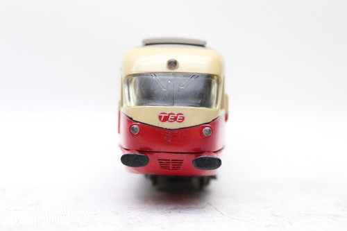 PO RIVAROSSI 703 FS TRANS EUROPE EXPRESS TEE 442 201 DMU LOCOMOTIVE PAIR HO C15 - Picture 6 of 24