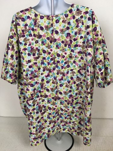 H Q Scrub Women Top Size 2XL Purple Blue Green White V neck Pockets Short Sleeve - Picture 4 of 14