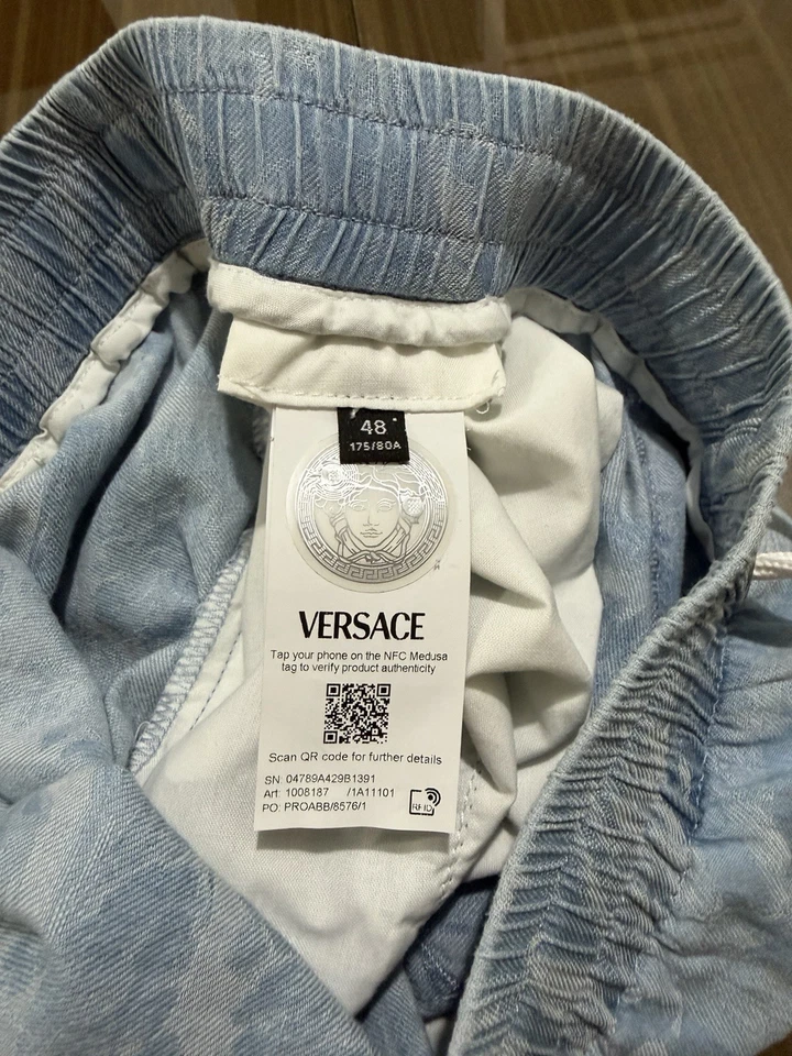 Shorts cambraia masculino Versace estampa barroca tamanho 48 médio - Imagem 4 de 4