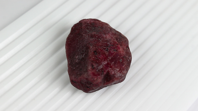 500 Cts Red Corundum Ruby Crystal Rough Mineral Specimen Uncut