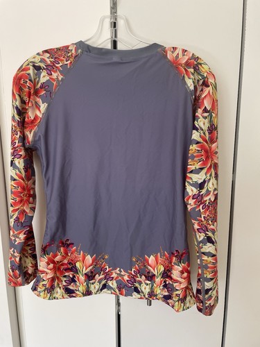 Rashguard Swim Top Womens Medium Multi-color Flowers Long Sleeve Lightweight - Picture 14 of 19