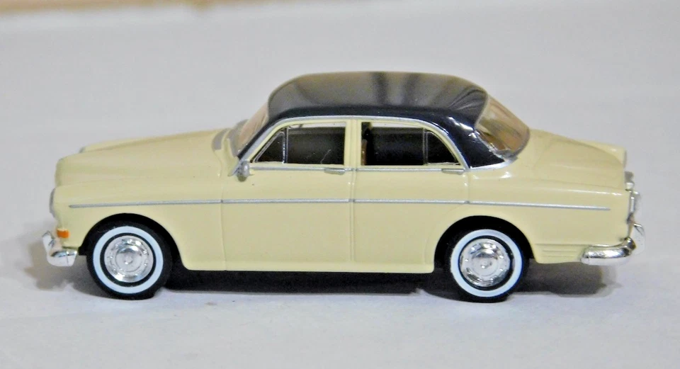 Brekina  292324 1/87 Volvo Amazon - Image 2 of 4