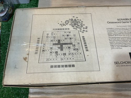 Vintage 1975 Scrabble Crossword Game for Juniors 4th Edition S&R Complete & Rare - Picture 14 of 19