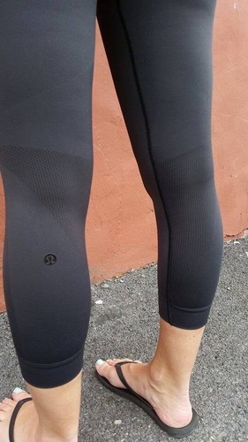 Lululemon Zone In Crop in Slate Gray 