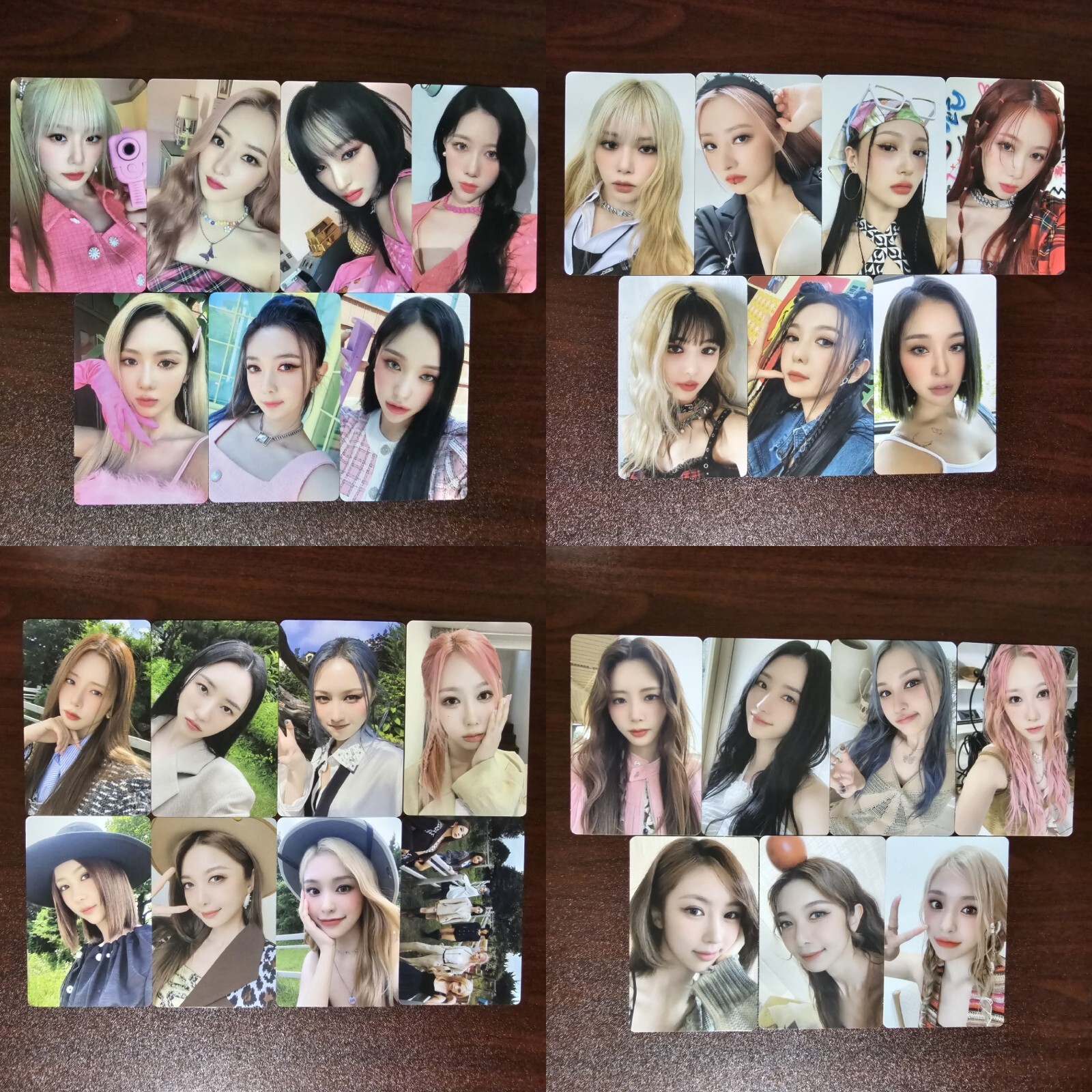 DREAMCATCHER SIYEON PHOTOCARD