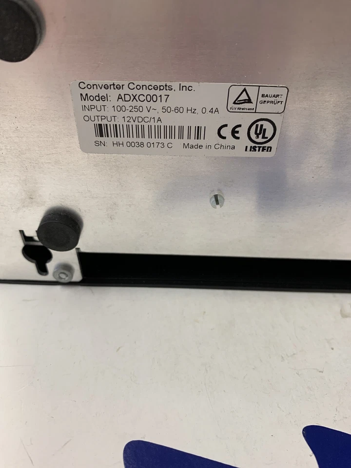 Converter Concept ADXC0017 DC Fuente de alimentación 12 Vdc 1A Cargador de batería (A-3) Foto 3 de 4