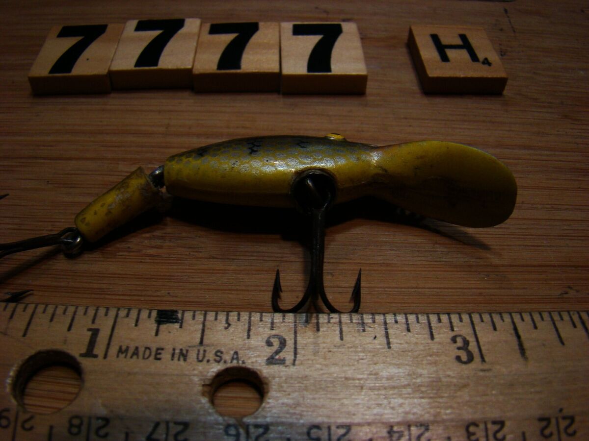 U7777 F HUBBARD SPARKLE TAIL FISHING LURE | eBay U7777 F HUBBARD SPARKLE TAIL FISHING LURE | eBay