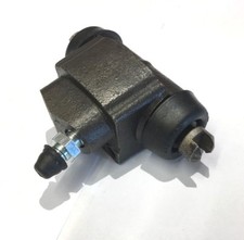 HILLMAN TALBOT AVENGER TIGER 1972-1981 REAR WHEEL BRAKE CYLINDER (RJ232)