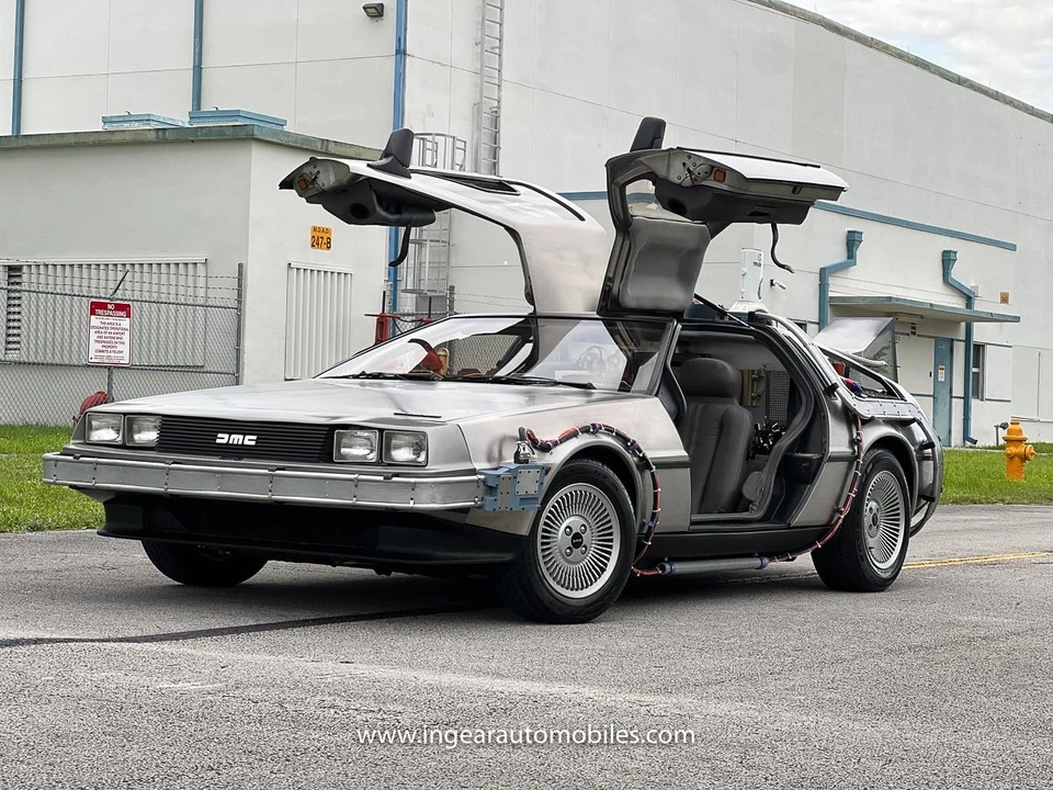 1981 Delorean DMC-12 Back to the Future - Image 2 of 4