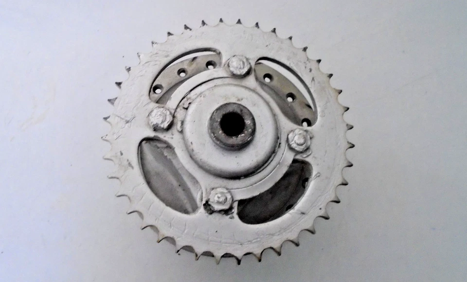 Original Honda ST90 ST 90 Trail Sport Rear Wheel Brake Hub - Image 2 of 4