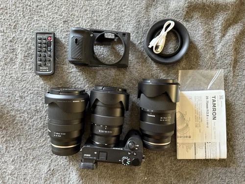 Sony Alpha a6600 Mirrorless Camera with Battery & 3 Lenses