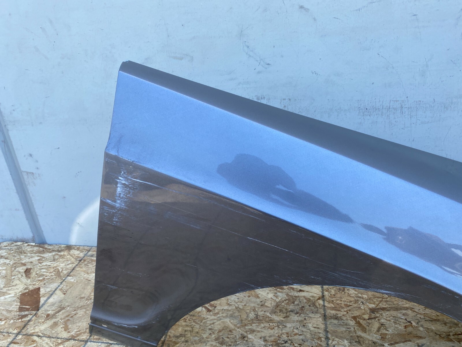 BENTLEY FENDER COVER PASSENGER PANEL FLYING SPUR OEM (06-12)