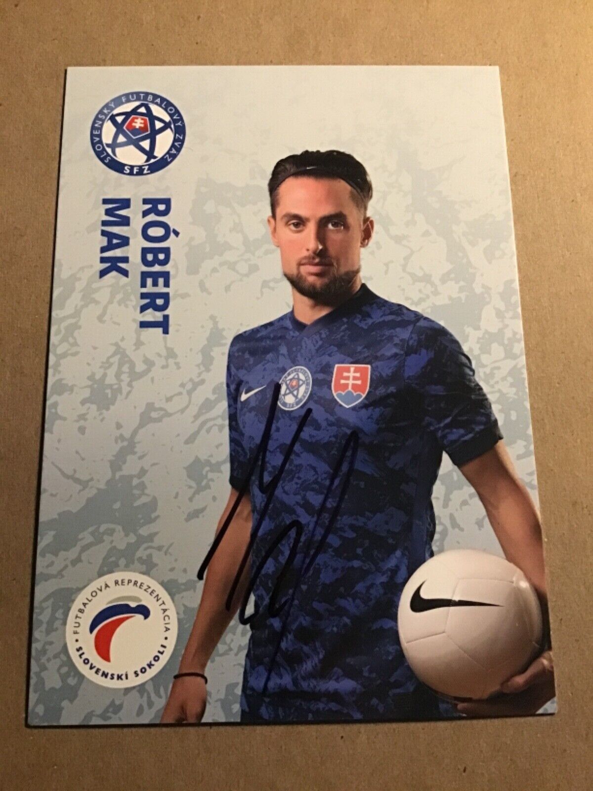 Robert Mak, Slovakia 🇸🇰 Ferencvarosi TC 2020/21 signed 3x4