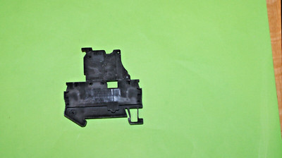 50 Stück Phoenix Sicherungschalter Typ ST 4, HESI (5x20), 300V, 10A