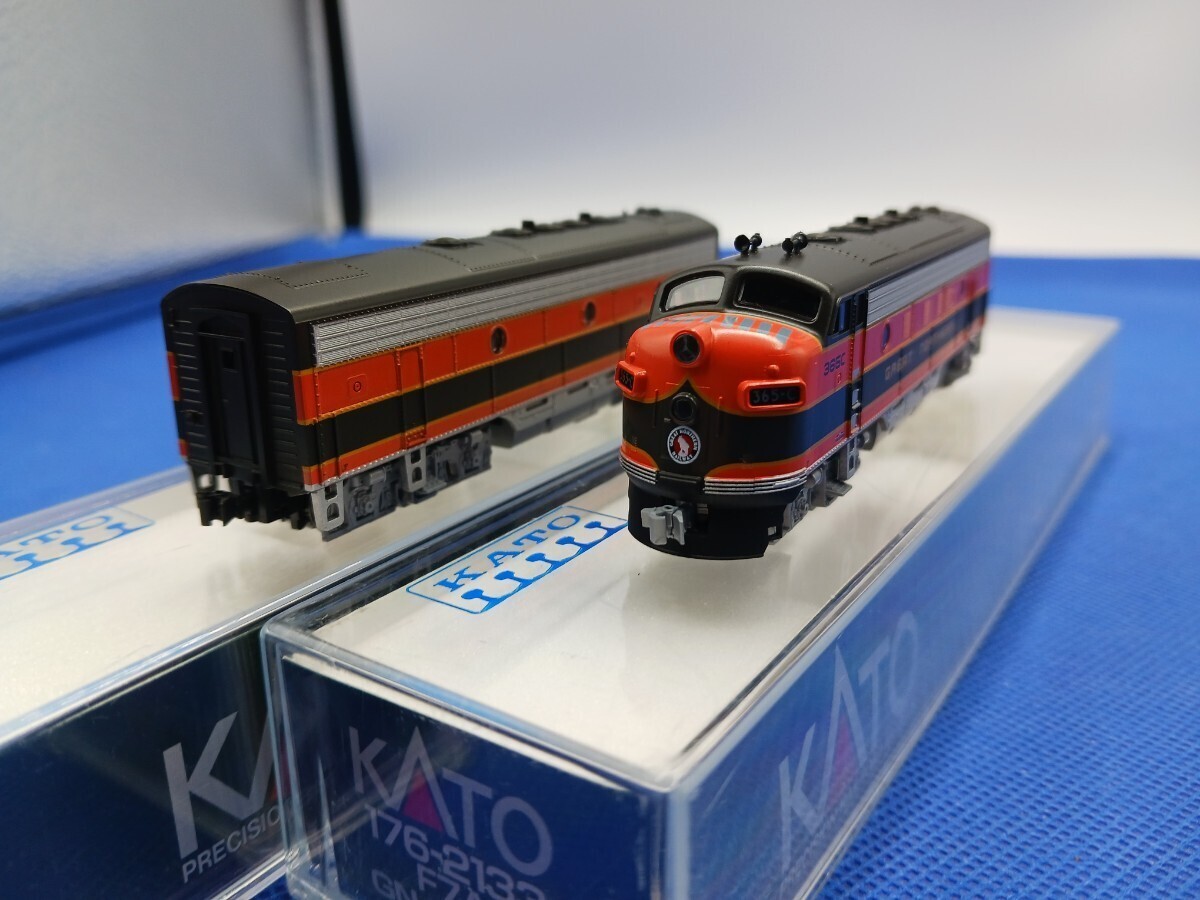 KATO USA 176-2133 176-2134 EMD F7A F7B Great Northern 2-Car