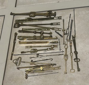 Vintage Clock Parts -Suspension  Leaders - Antique / Vintage Different Makers