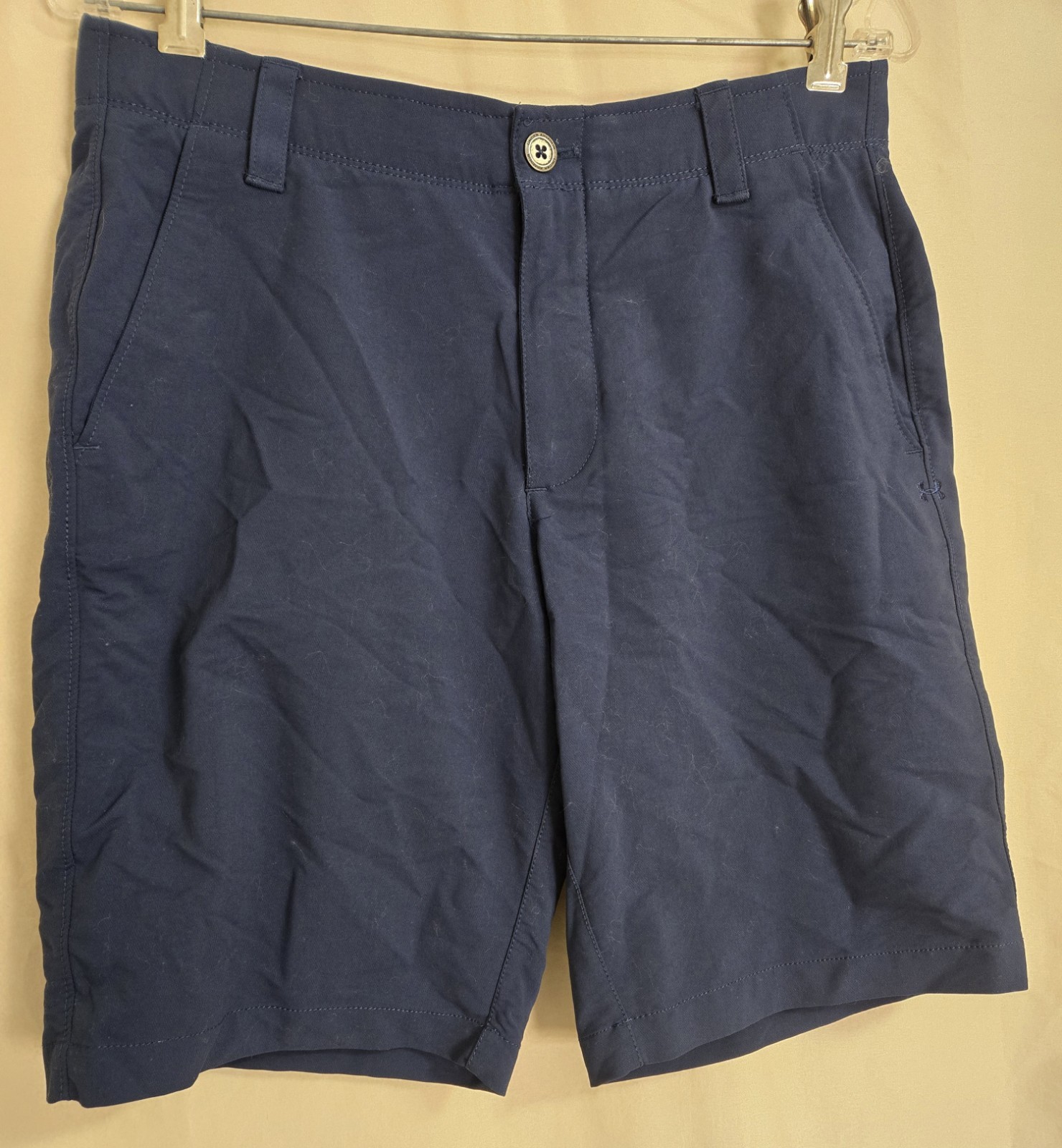 Under Armour Men's Gold Shorts Navy Blue  Size 32