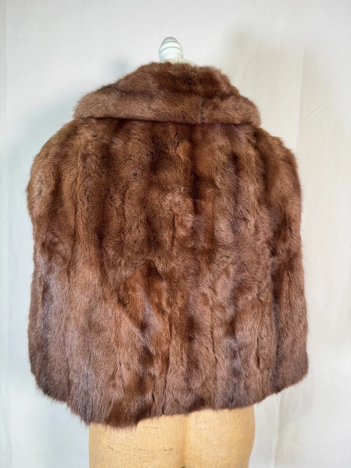 Chaqueta bolero de piel marrón suave genuina vintage años 70 estola envolvente hecha en EE. UU. Foto 4 de 4