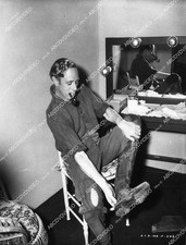 { Candida Leslie Howard en vestidor película Lo que el viento se llevó 2162-17 - 2162-0