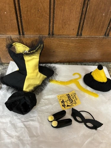 VINTAGE 1964 SKIPPER MASQUERADE FASHION #1903 EXCELLENT CONDITION 8 PCS SET