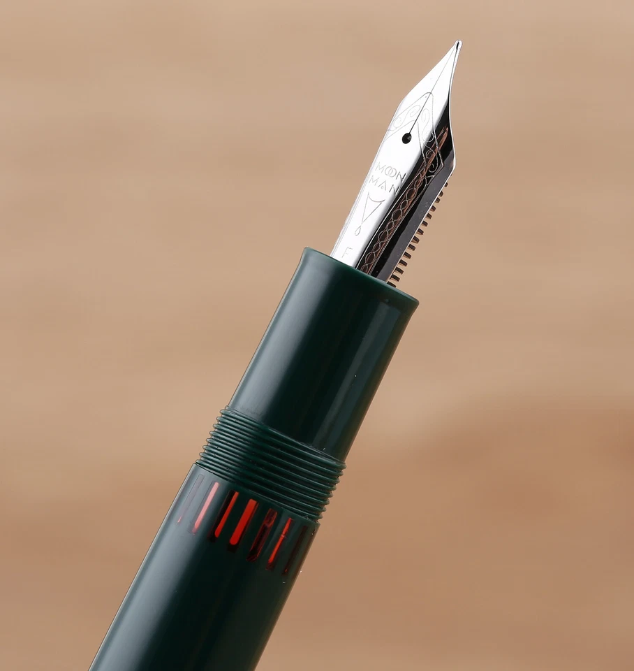 MAJOHN P136 Green Piston Fountain Pen EF/F/M/Flat Size 20 Ink Window Writing Pen - Image 4 of 4
