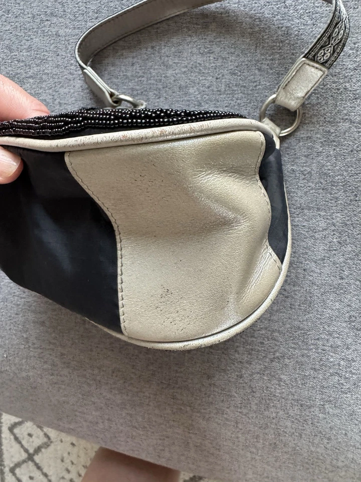 非常罕见的 Gwen Stefani LAMB lesportsac 串珠袋黑色和银色 — 第 4/4 张图片