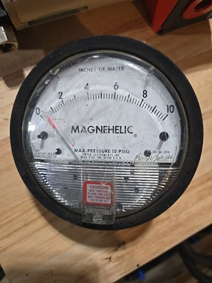 #ad Dwyer 2003 Magnehelic Differential Pressure Gauge 3 inches water 15 PSIG New $28.00