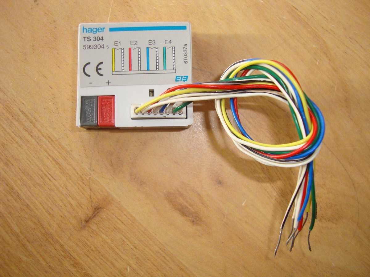 SCHNEIDER ELECTRIC - Knx, module 4 entrées binaires 10 v cadencé réf