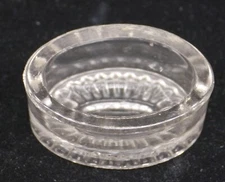 VINTAGE CLEAR GLASS OVAL OPEN SALT CELLAR, DIP, DESIGN ON BASE