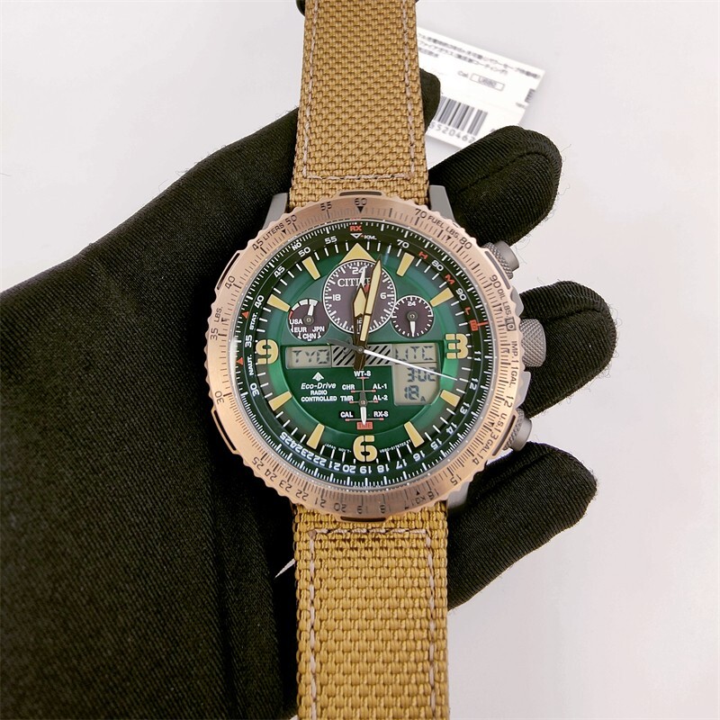 時計 CITIZEN ECO-DR IVE PROMASTE R Citizen introduces new moonphase watch - The Manual