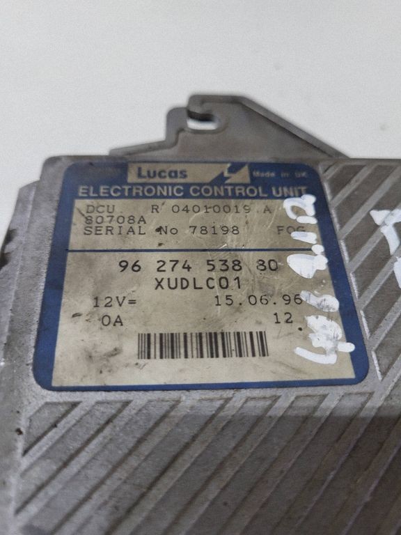 Citroen Xantia 2000 9627453880 Engine control unit module ECU TAD26467 ...