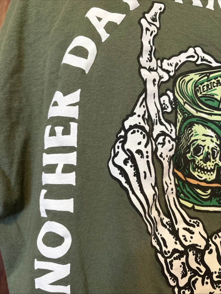 Camisa Retrofit Another Day Another Dollar Estilo Esqueleto Verde Talla XL Para Hombres Foto 4 de 4