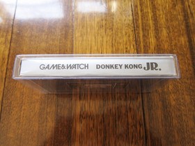 NINTENDO Donkey Kong Jr. Game and Watch (DJ-101) in Excellent Condition
