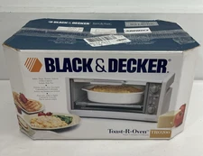 Black & Decker Under Cabinet Toast-R-Oven Toaster Bake Defrost Reheat TRO200 NIB